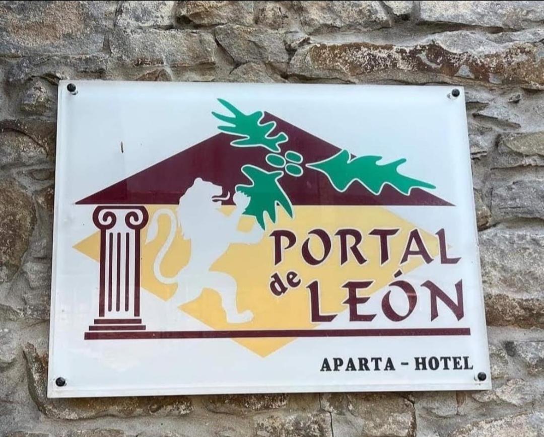 Apartahotel Portal De Leon Caboalles de Abajo Екстериор снимка